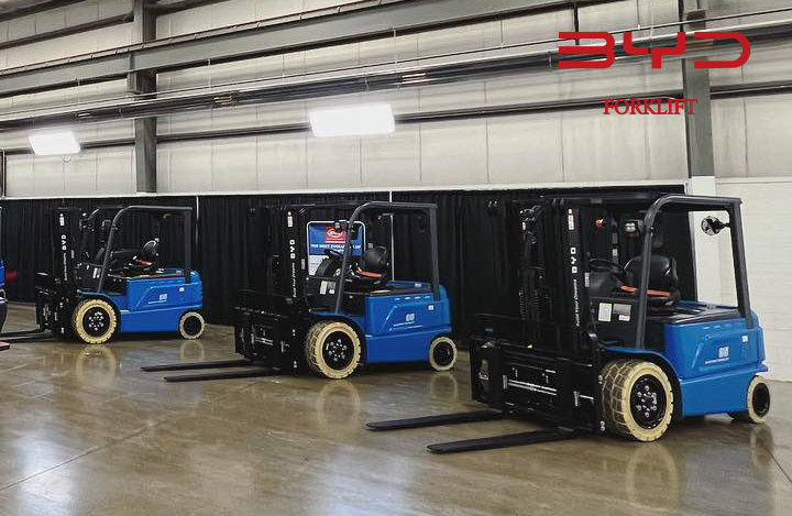 3-Tonnen-Elektro-Gegengewichtsstapler