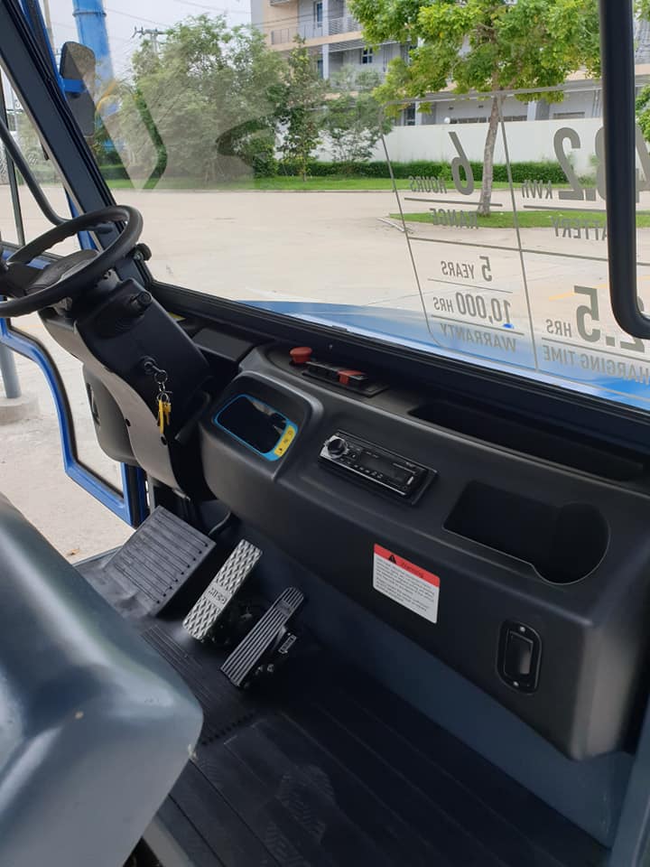 Tractor de remolque eléctrico de 4 ruedas 250LS