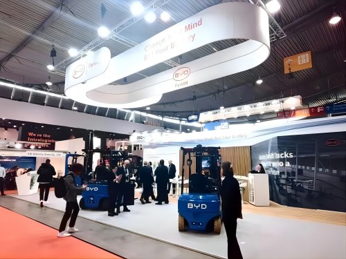 Empilhadeiras Byd participam da MODEX 2024