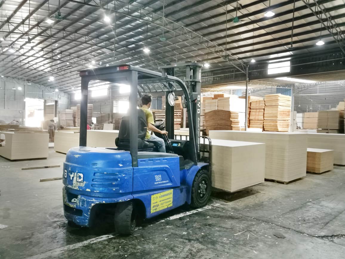 carretillas elevadoras BYD