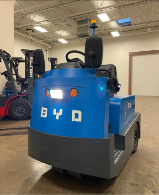 Trator de reboque elétrico sentado QD50