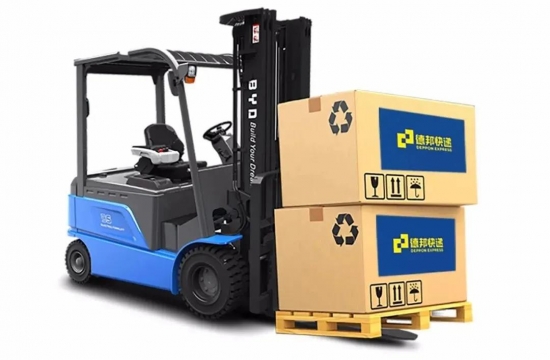 Carretilla elevadora y planta