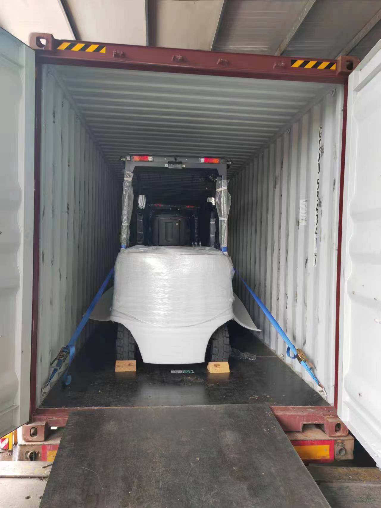 Empilhadeira elétrica de 3 rodas