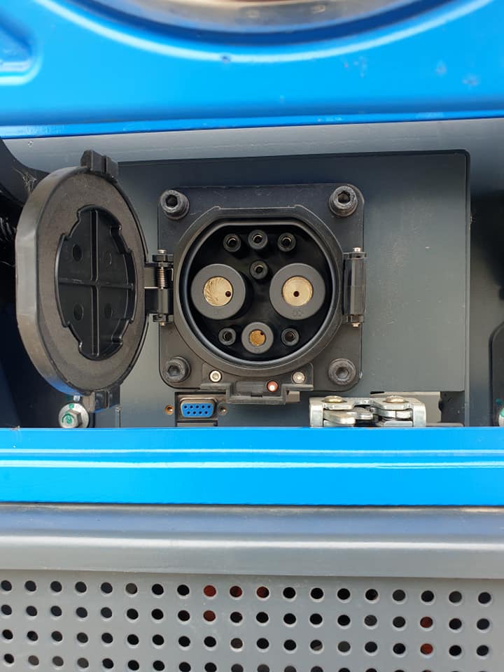 Tractor de remolque eléctrico de 4 ruedas 250LS