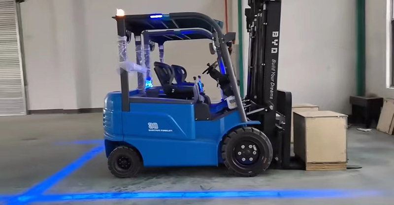 Carretilla elevadora eléctrica ECB18D