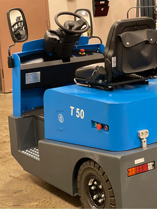 Trator de reboque elétrico sentado QD50