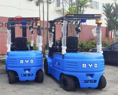 Caminhão de contrapeso para empilhadeira elétrica de 2/2,5 toneladas