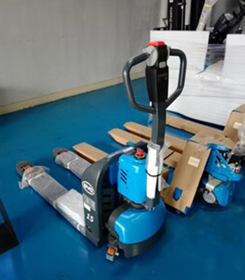 薄型电动托盘搬运车 Plus